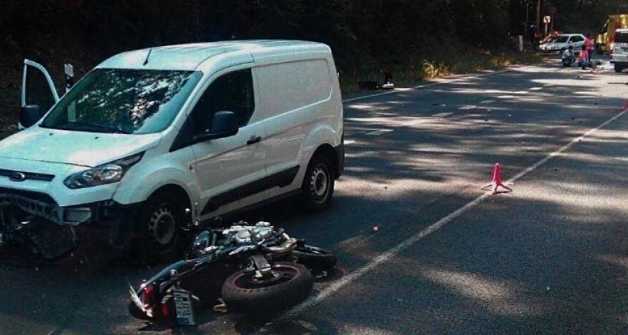 Muere en Cabanas un agente de la Guardia Civil de Betanzos al sufrir un accidente con su moto