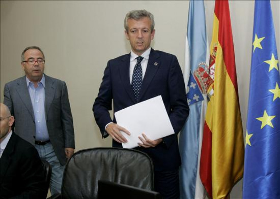 AGE pide que el Parlamento gallego se presente como acusación particular