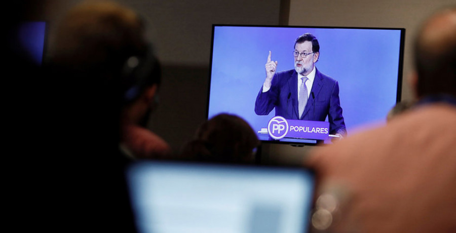 Rajoy deja su escaño en el Congreso y pedirá el reingreso en el Cuerpo de Registradores