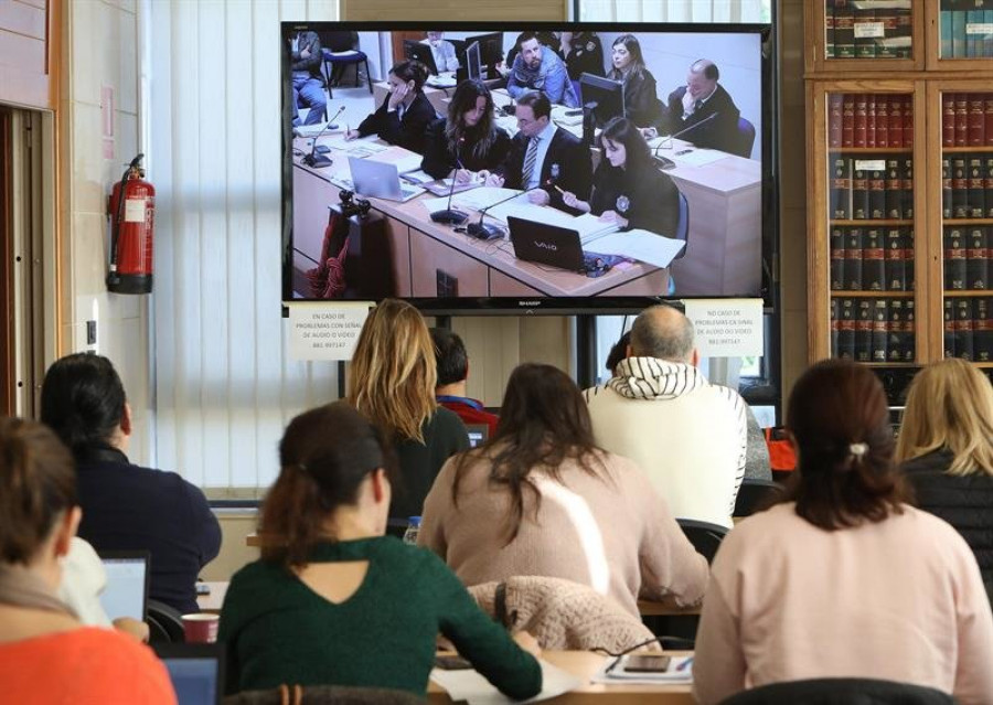 La narración de la recuperación del cuerpo de Diana Quer causa conmoción en la sala