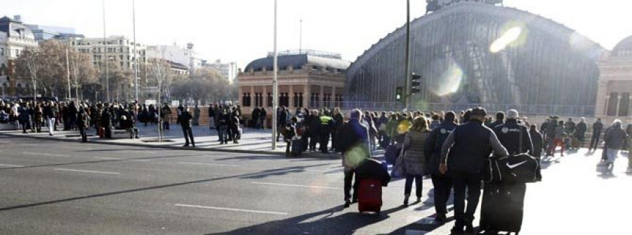 Un perturbado desata la alarma en Madrid con una falsa amenaza de bomba