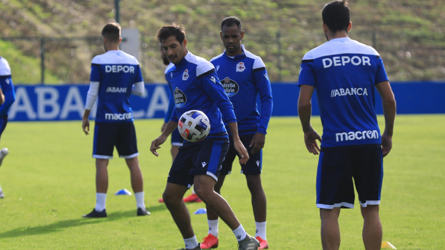 Celso Borges volvió tras sus dos partidos con Costa Rica