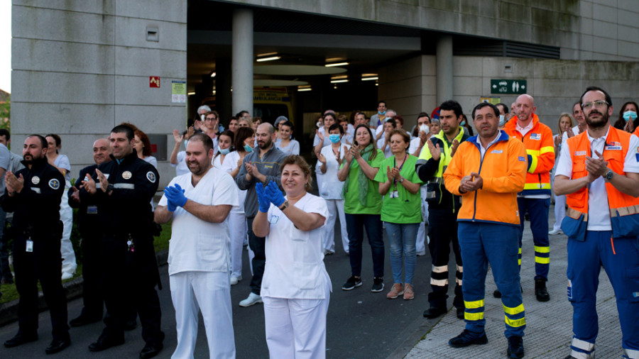 Bajan de nuevo los pacientes  en las UCI de Galicia, que  sitúan en 162 sus ingresados