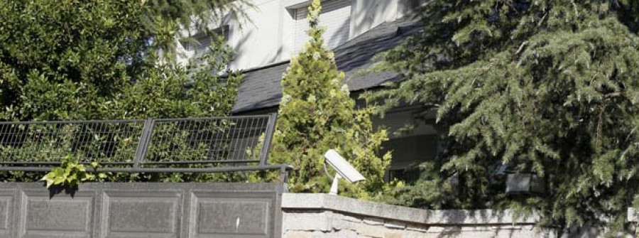 El juez dicta prisión para el hijo de  la betanceira asesinada en Madrid
