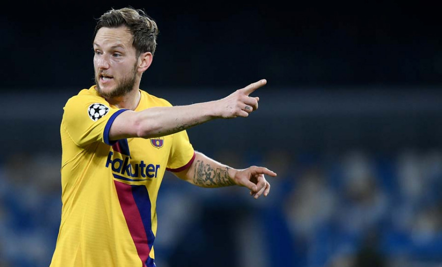 Rakitic vuelve a Nervión y firma un contrato hasta 2024