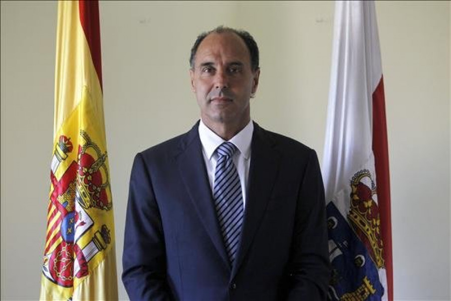 El presidente de Cantabria desea que Ana Botín consolide el crecimiento y lo impulse