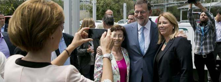 Rajoy recalca que la “alternativa” al PP son gobiernos “débiles” y “que se pelean entre ellos”