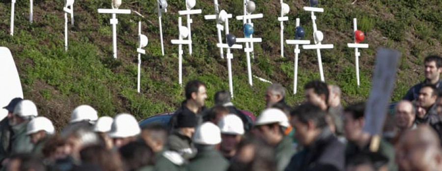 El naval y Nunca Máis unen fuerzas para que la movilización de Ferrol sea masiva