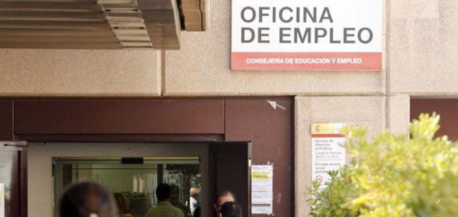 Los servicios aumentan actividad, pero con menor repercusión en empleo