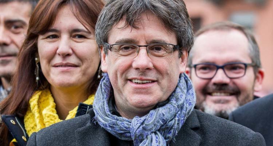 Sectores del soberanismo sopesan un plan B ante las dificultades para la investidura de Puigdemont