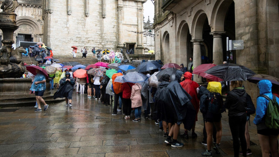 La Xunta rechaza el cobro por entrar en la catedral de Santiago