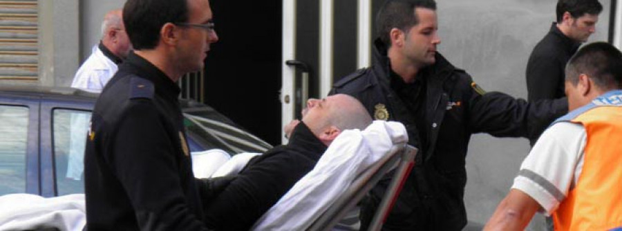 Ingresa en el psiquiátrico de Conxo el ribeirense que intentó tirar a su madre por el balcón