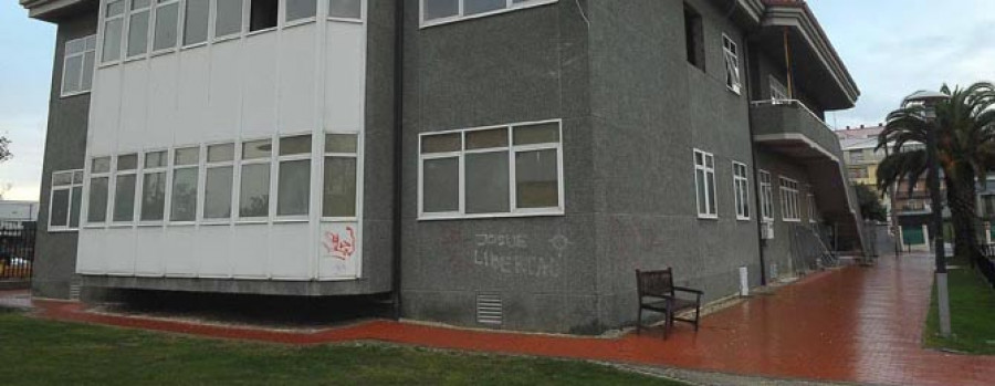 Oleiros denuncia que una planta de la Casa do Mar de Mera está “infrautilizada”