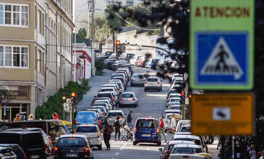 Cae por primera vez el número de plazas de aparcamiento en A Coruña