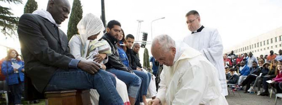 El papa acusa a los “fabricantes de armas que quieren sangre” de lo ocurrido en Bruselas