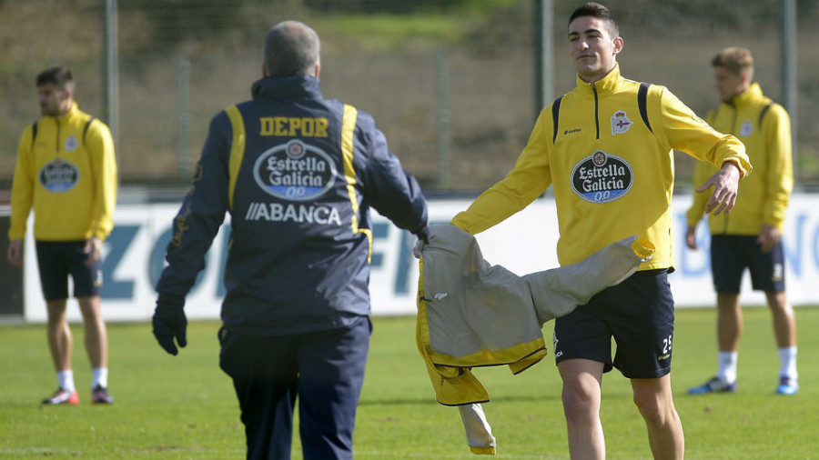 El exdeportivista Borja López, en la órbita gijonesa