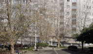 El Ayuntamiento podará los árboles de la plaza de Salvador de Madariaga