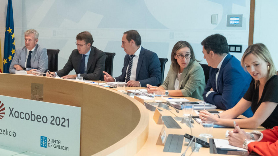 El titular de la Xunta de Galicia, Alberto Núñez Feijóo, preside la reunión de la Xunta. San Caetano, Santiago de Compostela, 09/12/19.