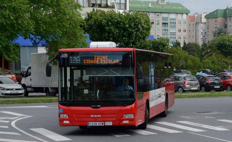 El Ayuntamiento de A Coruña rechaza subir el bus urbano para 2022