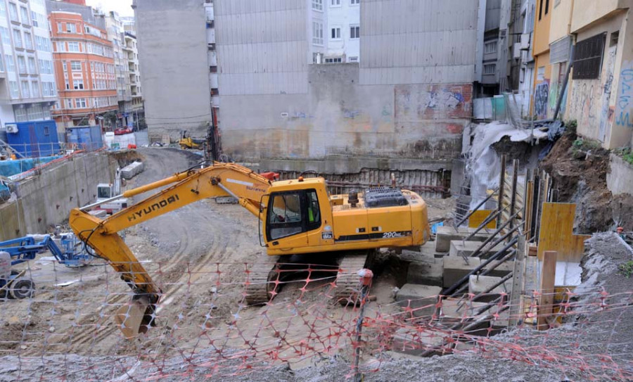 Rematan las obras de estabilización del muro caído en Rey Abdullah