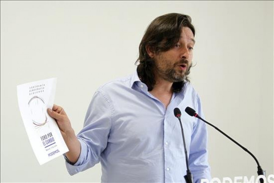 Podemos dice que no espera "nada" de Rajoy, sólo que "se vaya"