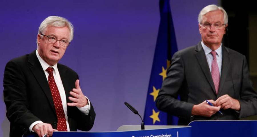 El Reino Unido y la UE destacan los avances en la negociación del Brexit