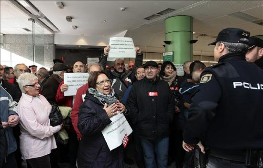 Pensionistas gallegos salen a calle para denunciar la pérdida de calidad de vida
