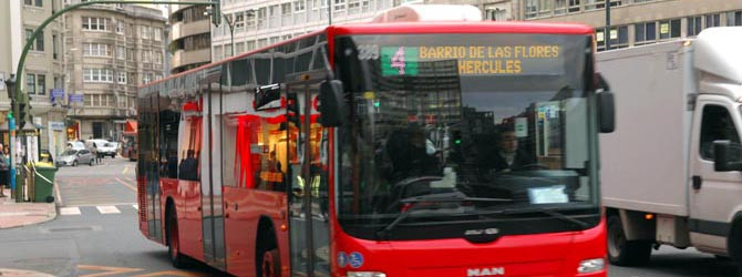 Flores se fija como objetivo que el bonobús social no suba el próximo año