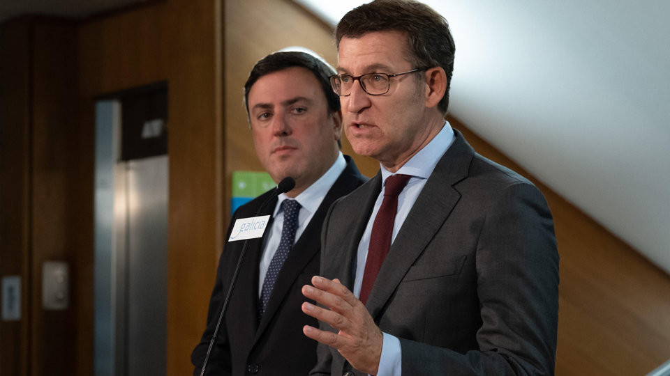 Feijóo y González Formoso hacen frente común para evitar el cierre “abrupto” de la térmica de As Pontes
