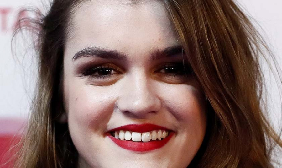 Amaia Romero hace una visita a 
los niños ingresados en un hospital