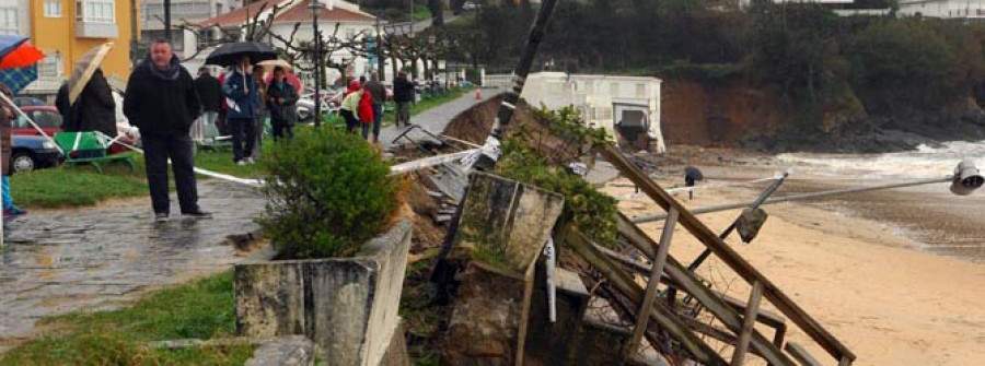 Inician en Miño y Gandarío las obras de reparación de los paseos y arenales