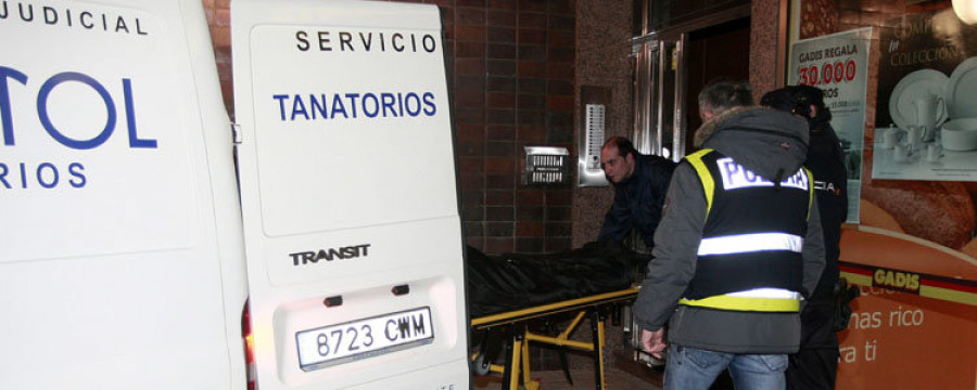 Fallece un obrero al caer catorce pisos por el hueco de un ascensor