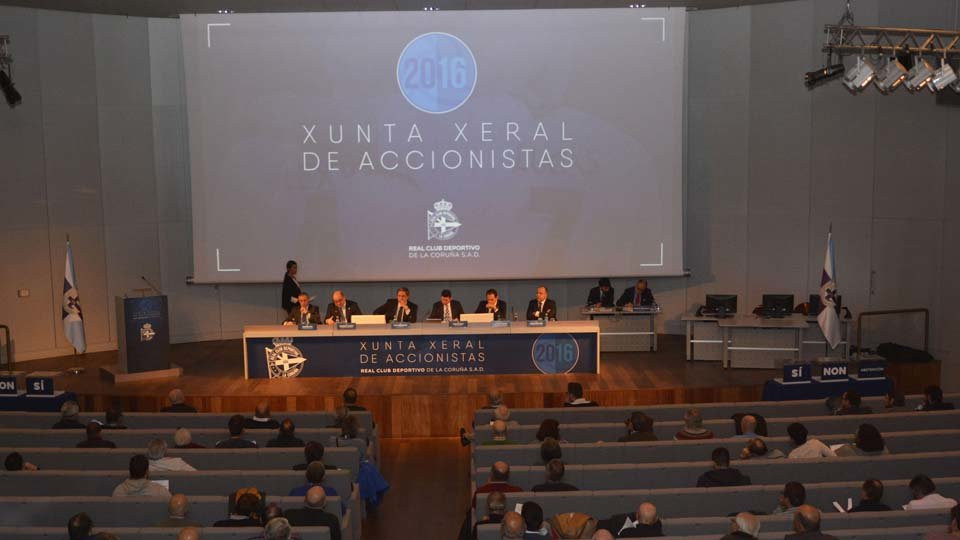 Varios accionistas sondean una posible ampliación