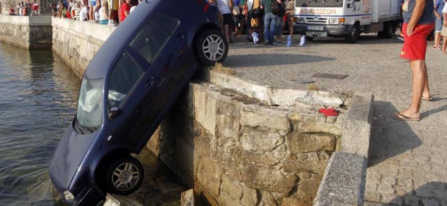 Imputan por imprudencia grave y un delito de tráfico al autor del atropello múltiple en Cambados