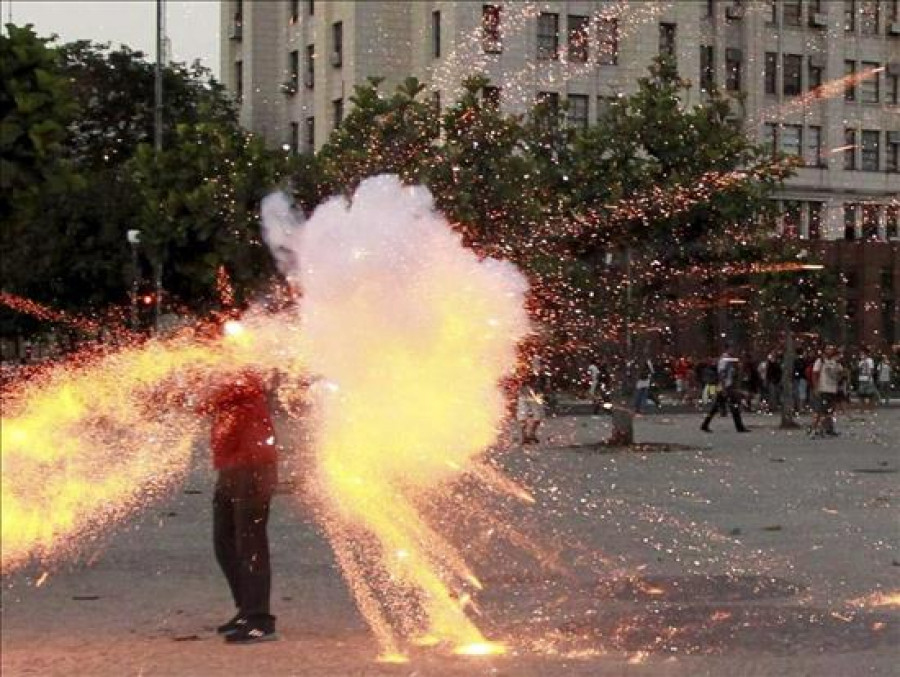 Muere el cámara de televisión herido durante las protestas en Río de Janeiro