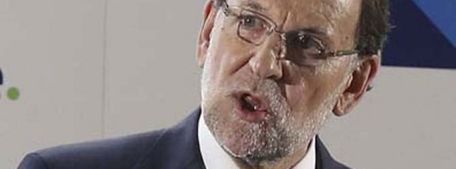 Rajoy afirma que España debe decidir en diciembre entre “avanzar o retroceder”