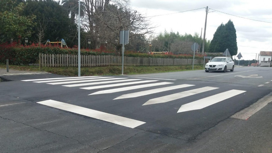 Bergondo completa la primera fase de las obras de seguridad vial en Santa Marta de Babío