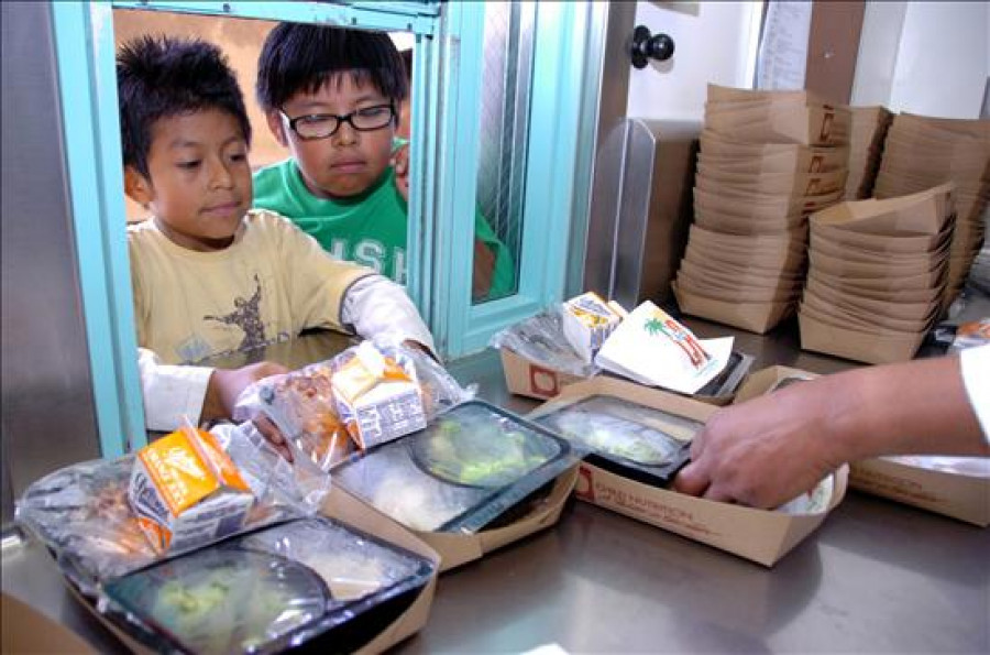 El uso del "tupper" en colegios será negativo si no se incluyen tres platos