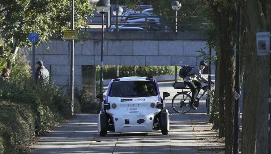 prueban por primera vez un Coche sin conductor en el Reino Unido