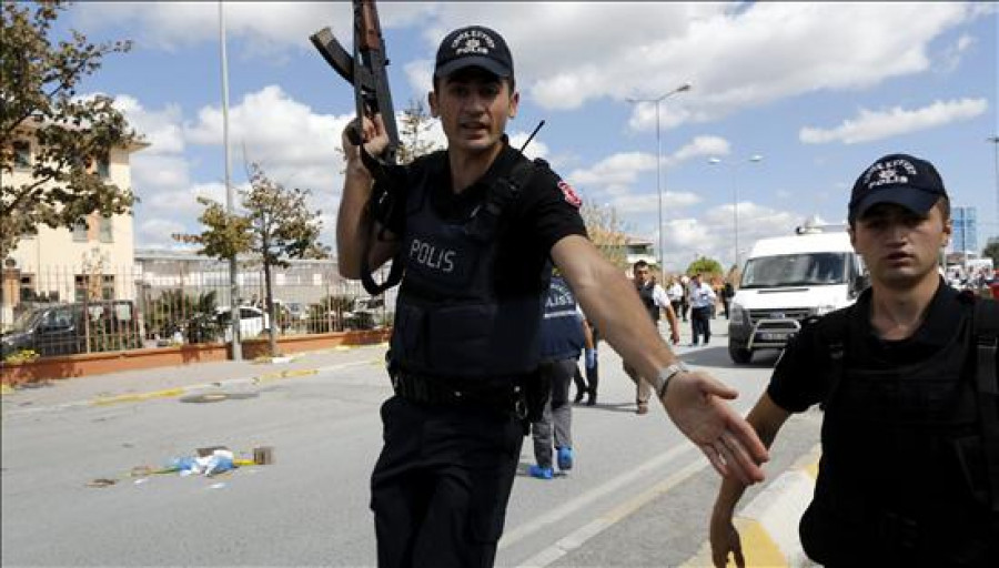 La Policía turca detiene a 167 personas en una operación antiterrorista