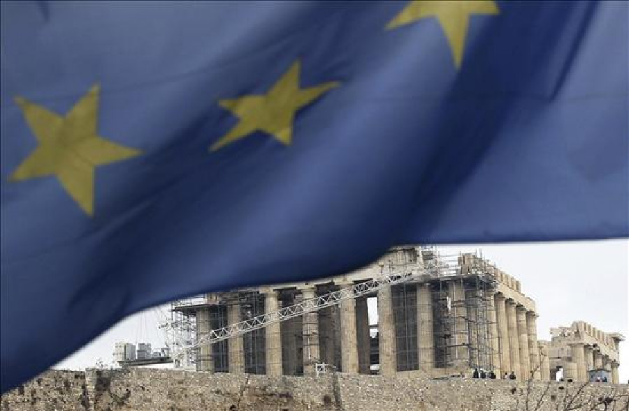 El Eurogrupo recibe la solicitud de Grecia para prorrogar seis meses el rescate