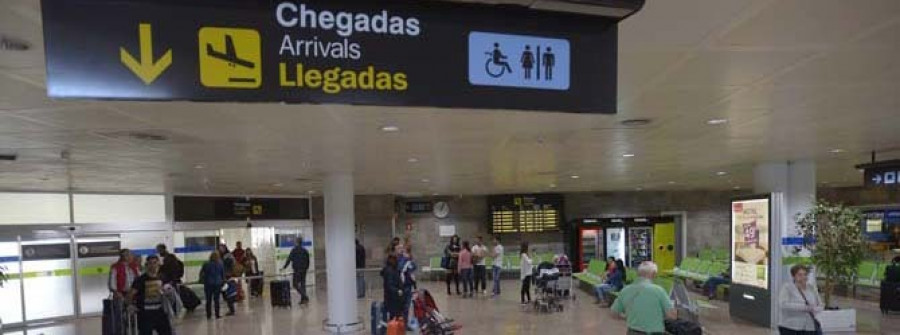 El aeropuerto de Alvedro recupera el millón de pasajeros al cierre de 2015