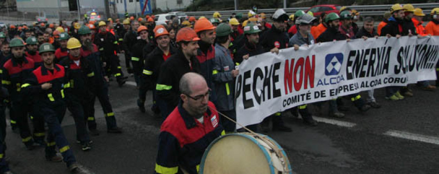 Alcoa anuncia que no habrá despidos en A Coruña y Avilés tras la subasta