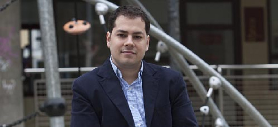 Itxu Díaz planea en “Yo maté a un gurú de Internet” la huida del ser humano