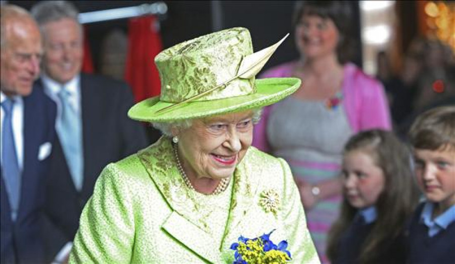 Isabel II finaliza en la Isla de Wight su gira por el Jubileo