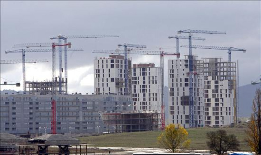 La venta de viviendas sube un 22 por ciento en el cuarto trimestre de 2012 en Galicia