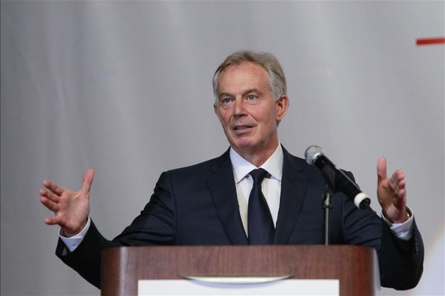 Blair niega órdenes para destruir un documento sobre la guerra de Irak