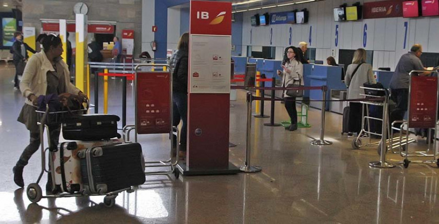 Alvedro lidera el crecimiento aeroportuario gallego en mayo