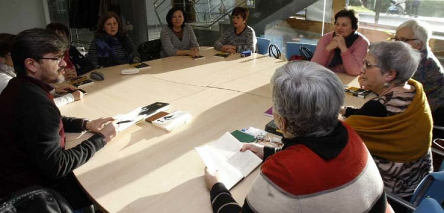 La lectura es cosa de mujeres en Arteixo