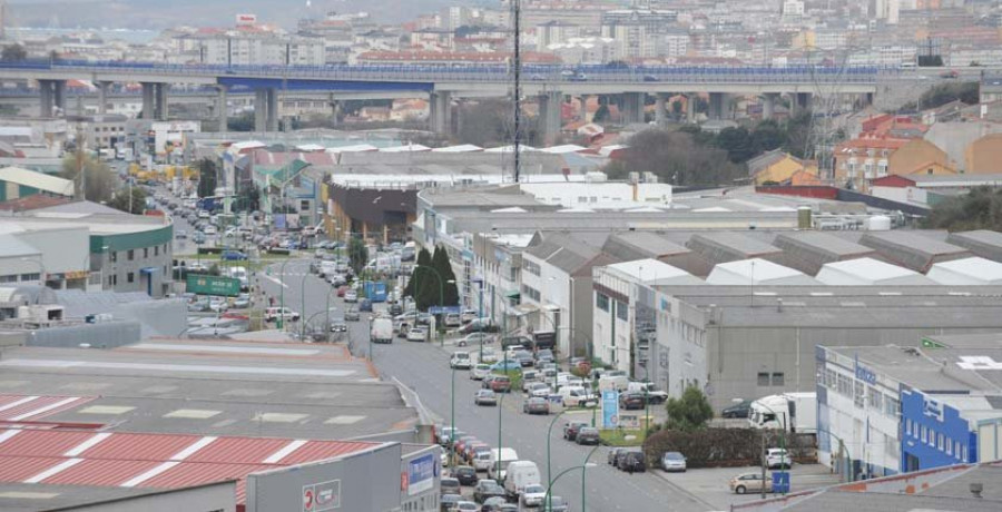 Fallece un operario al caerle encima un palé cargado en O Porriño